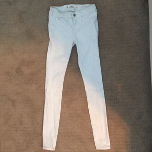 Hollister white low rise skinny jeans